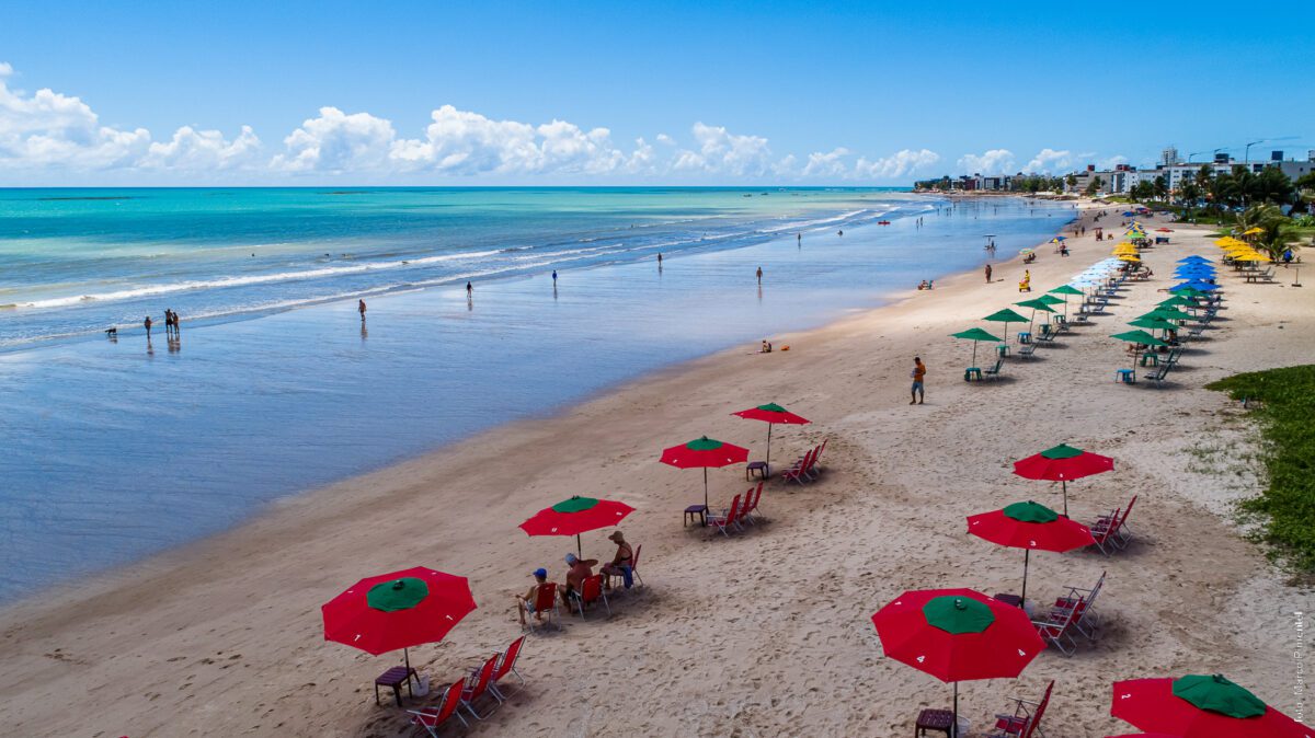 Turismo no Nordeste em 2025: crescimento recorde impulsiona a economia regional