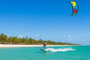 Esportes Aquáticos no Brasil: melhores destinos e modalidades para aventura Esportes Aquáticos no Brasil: melhores destinos e modalidades para aventura