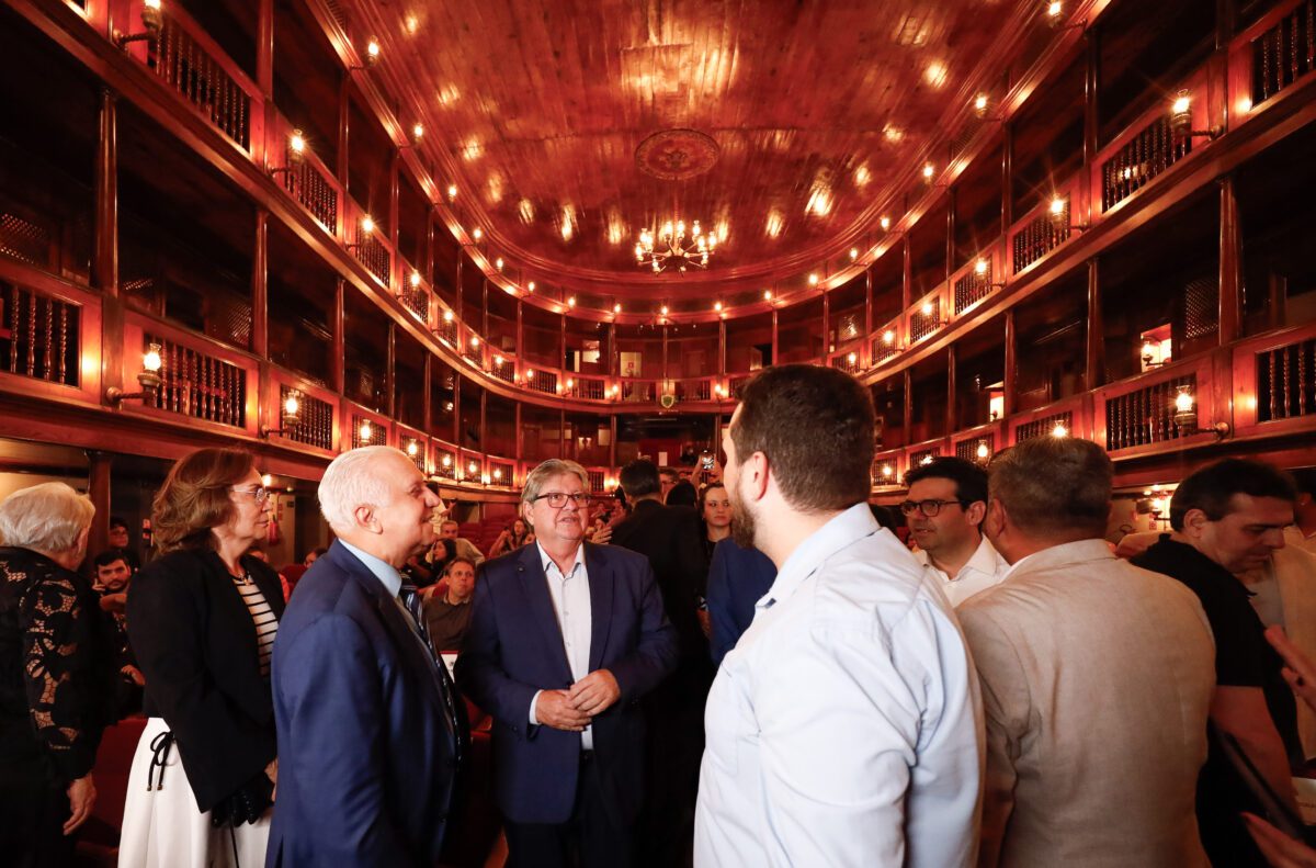 Cartão-postal: Teatro Santa Roza reabre em João Pessoa após obras de revitalização