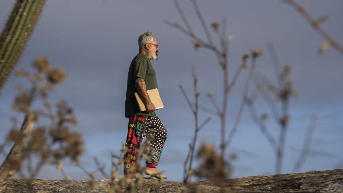 Oficina de Ronaldo Fraga com crocheteiras de Boqueirão. Foto: Secom-PB/Kant Rafael