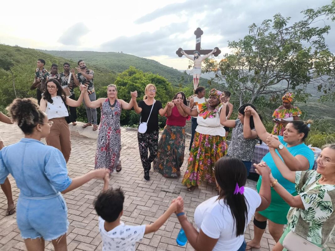 Dona Inês recebe Rota Cultural Raízes do Brejo com café, Quilombo e lançamento de Moeda Social ‘Inês’ Dona Inês recebe Rota Cultural Raízes do Brejo com café, Quilombo e lançamento de Moeda Social ‘Inês’